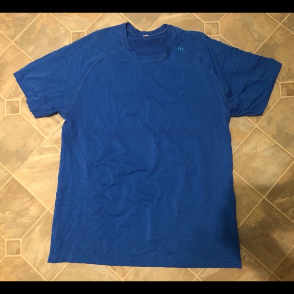 lululemon athletica Other - Men’s Lululemon t shirt